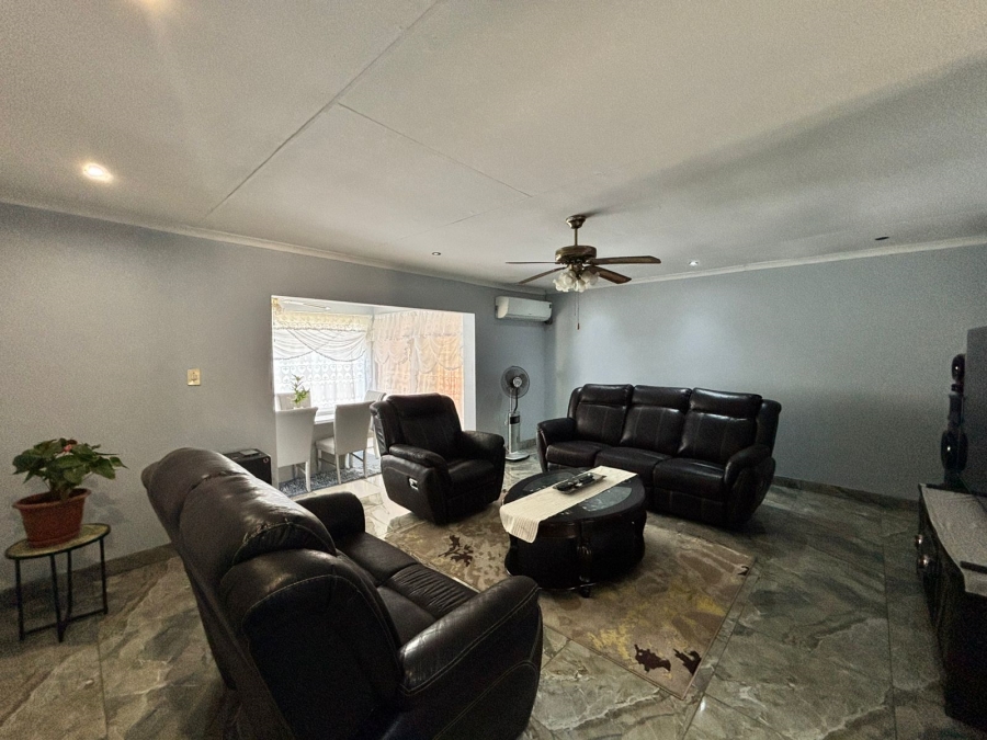3 Bedroom Property for Sale in Parys Free State
